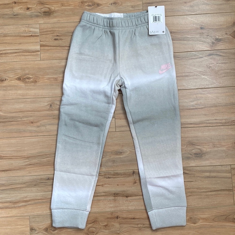 🆕 Girls Nike Ombre Print Fleece Jogger Pants